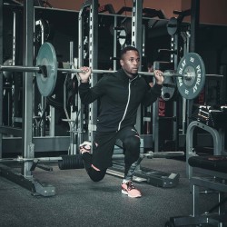 Spor Kıyafeti